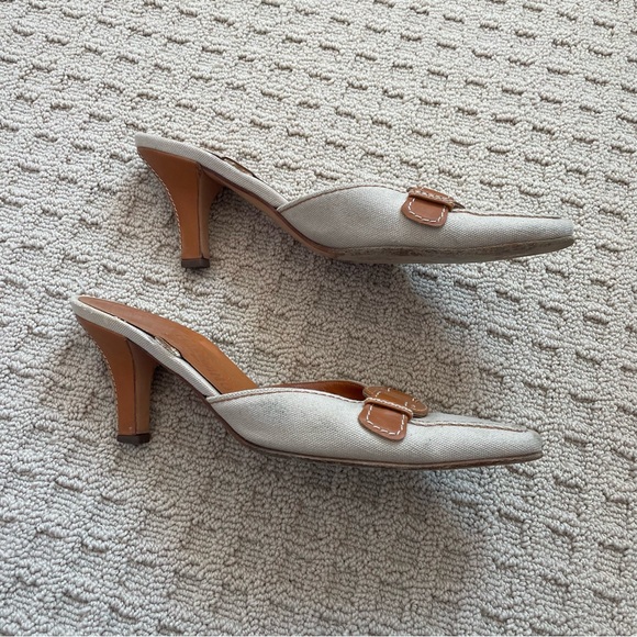 Salvatore Ferragamo kitten heels - Picture 3 of 5